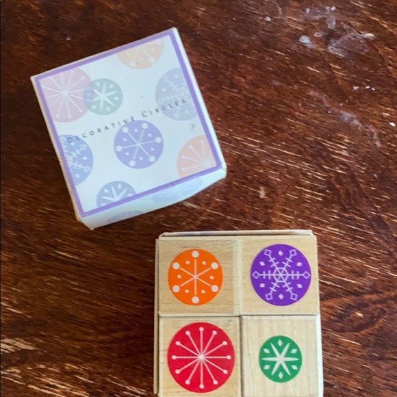 4-pc set of snowflake stamps - Picture 1 of 2